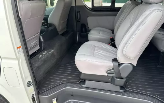 2019 Toyota Hiace  Super Grandia (Leather) 3.0 A/T Monotone in Manila, Metro Manila-8