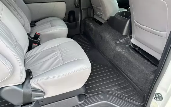 2019 Toyota Hiace  Super Grandia (Leather) 3.0 A/T Monotone in Manila, Metro Manila-14