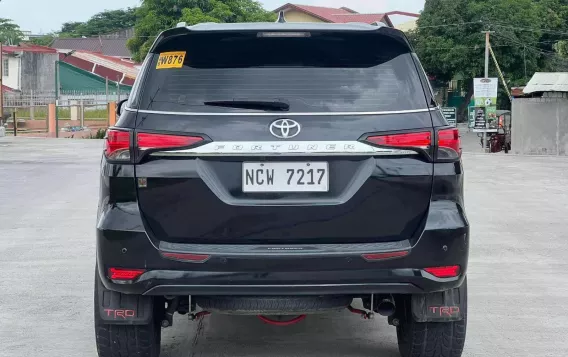 2018 Toyota Fortuner  2.4 V Diesel 4x2 AT in Manila, Metro Manila-4