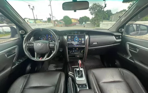 2018 Toyota Fortuner  2.4 V Diesel 4x2 AT in Manila, Metro Manila-5