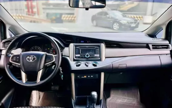 2019 Toyota Innova  2.8 E Diesel AT in Makati, Metro Manila-5