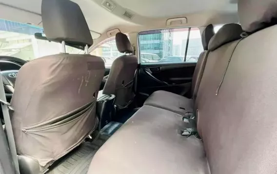 2019 Toyota Innova  2.8 E Diesel AT in Makati, Metro Manila-7