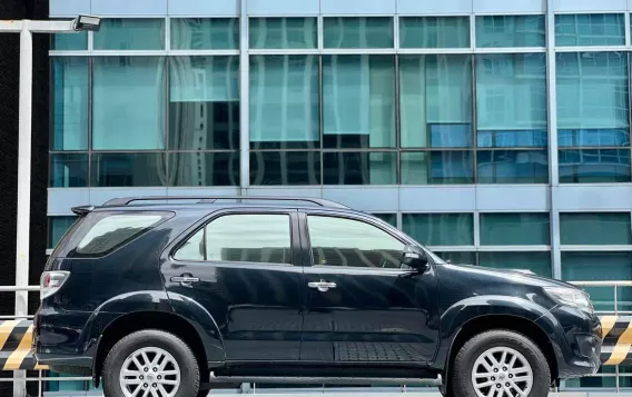 2013 Toyota Fortuner in Makati, Metro Manila-14