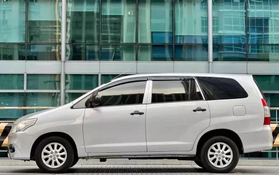 2015 Toyota Innova in Makati, Metro Manila-13