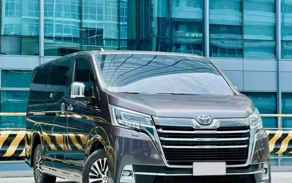 2020 Toyota Hiace Super Grandia in Makati, Metro Manila-1