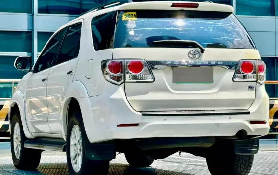 2013 Toyota Fortuner in Makati, Metro Manila-10