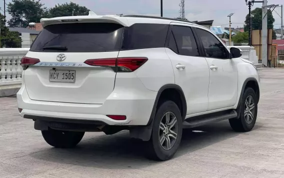 2017 Toyota Fortuner  2.4 G Diesel 4x2 AT in Manila, Metro Manila-9