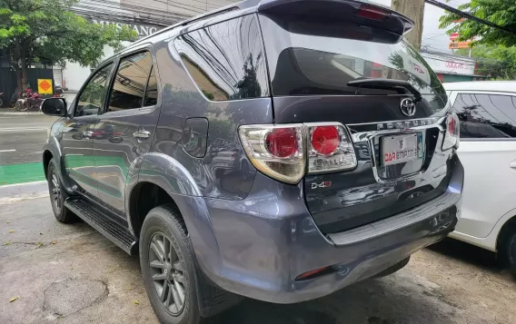 2013 Toyota Fortuner  2.4 G Diesel 4x2 AT in Las Piñas, Metro Manila-3