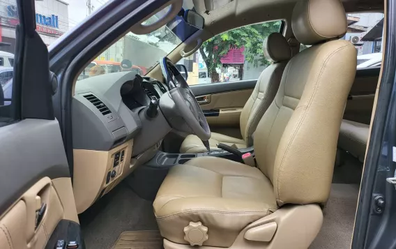 2013 Toyota Fortuner  2.4 G Diesel 4x2 AT in Las Piñas, Metro Manila-9