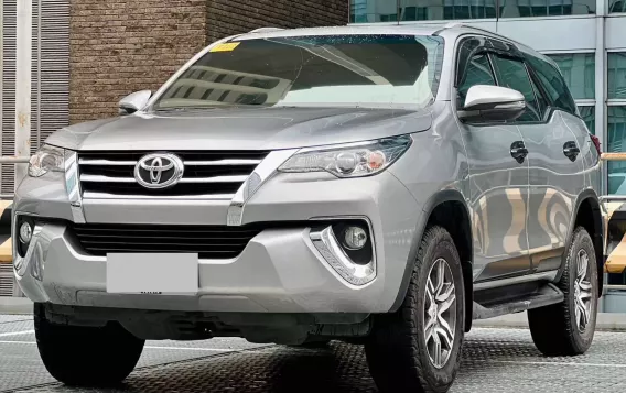 2018 Toyota Fortuner  2.4 G Diesel 4x2 AT in Makati, Metro Manila-2