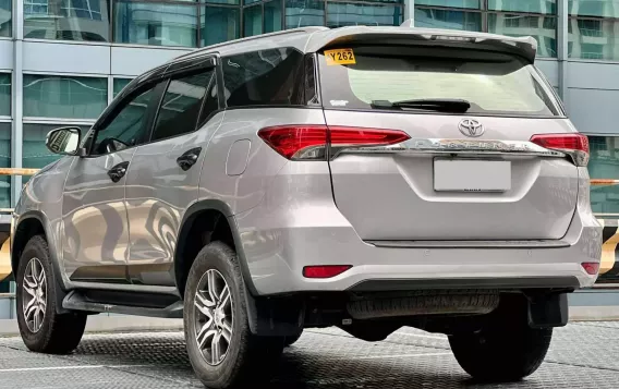 2018 Toyota Fortuner  2.4 G Diesel 4x2 AT in Makati, Metro Manila-3