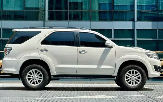 2013 Toyota Fortuner  2.4 G Diesel 4x2 AT in Makati, Metro Manila-8