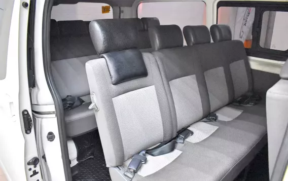 2020 Toyota Hiace  Commuter Deluxe in Lemery, Batangas-11