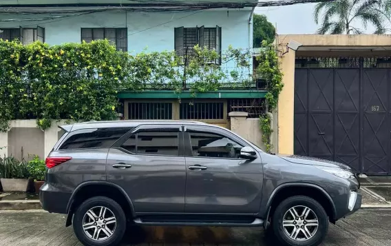 2017 Toyota Fortuner  2.4 G Diesel 4x2 AT in Quezon City, Metro Manila-3