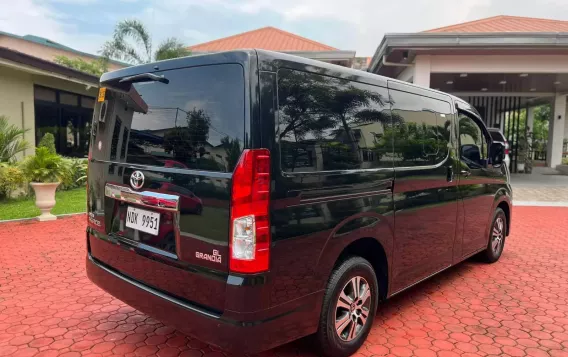 2020 Toyota Hiace  GL Grandia A/T in Manila, Metro Manila-14