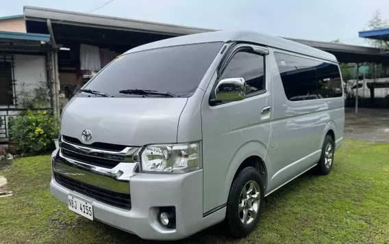 2018 Toyota Hiace  GL Grandia M/T in Manila, Metro Manila