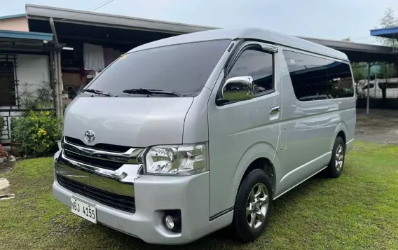 2018 Toyota Hiace  GL Grandia M/T in Manila, Metro Manila-3