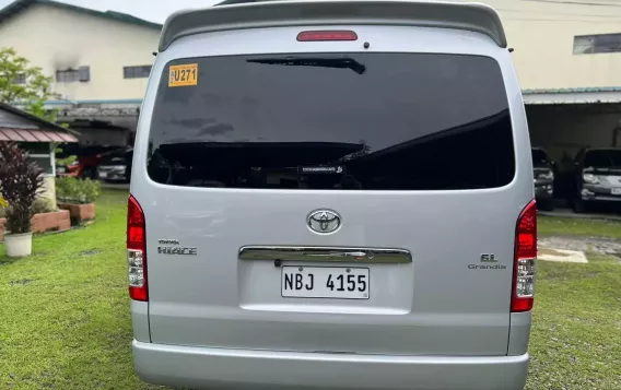 2018 Toyota Hiace  GL Grandia M/T in Manila, Metro Manila-9