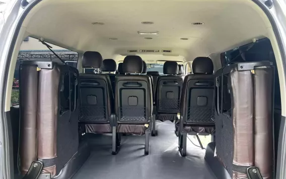 2018 Toyota Hiace  GL Grandia M/T in Manila, Metro Manila-27