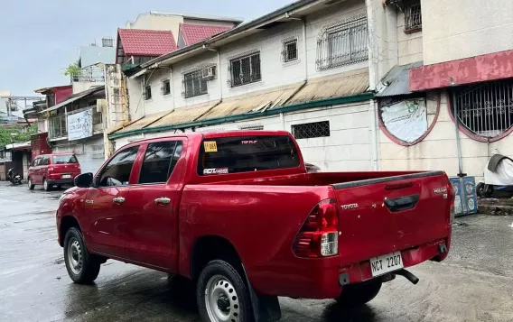 2018 Toyota Hilux  2.4 E DSL 4x2 M/T in Quezon City, Metro Manila-1