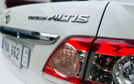 2012 Toyota Altis in Manila, Metro Manila-11