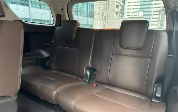 2018 Toyota Fortuner  2.4 V Diesel 4x2 AT in Makati, Metro Manila-15