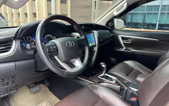 2018 Toyota Fortuner  2.4 V Diesel 4x2 AT in Makati, Metro Manila-16