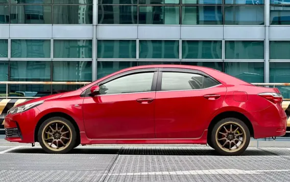 2019 Toyota Corolla Altis  1.6 V CVT in Makati, Metro Manila-5