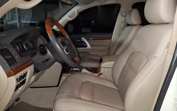 2014 Toyota Land Cruiser in Quezon City, Metro Manila-15