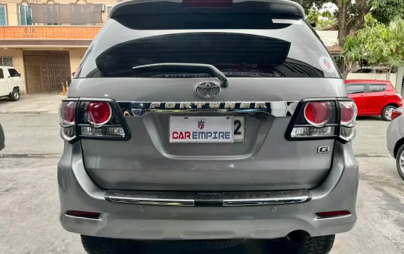 2015 Toyota Fortuner  2.7 G Gas A/T in Las Piñas, Metro Manila-4