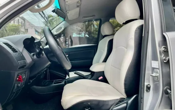 2015 Toyota Fortuner  2.7 G Gas A/T in Las Piñas, Metro Manila-9
