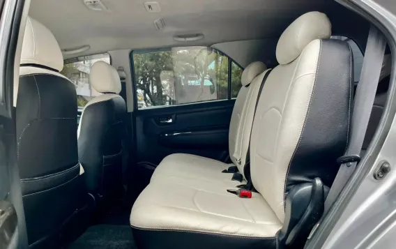 2015 Toyota Fortuner  2.7 G Gas A/T in Las Piñas, Metro Manila-11