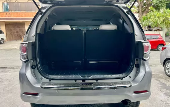 2015 Toyota Fortuner  2.7 G Gas A/T in Las Piñas, Metro Manila-13