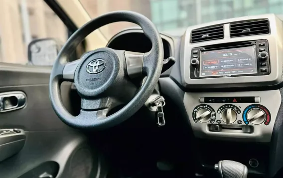 2017 Toyota Wigo  1.0 G AT in Makati, Metro Manila-6
