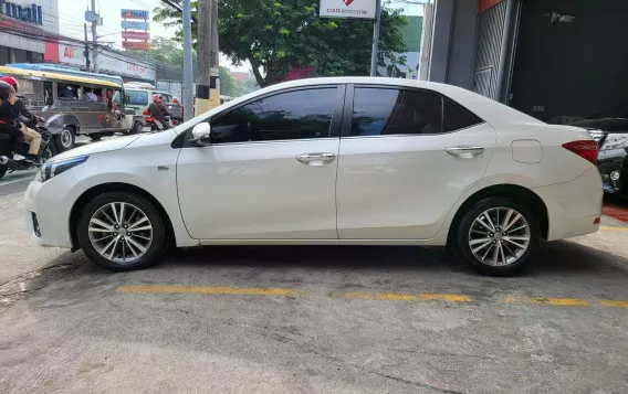 2014 Toyota Corolla Altis  1.6 V CVT in Las Piñas, Metro Manila-2