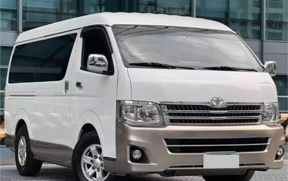 2013 Toyota Hiace  Super Grandia (Leather) 2.5 A/T 2-Tone in Makati, Metro Manila-1