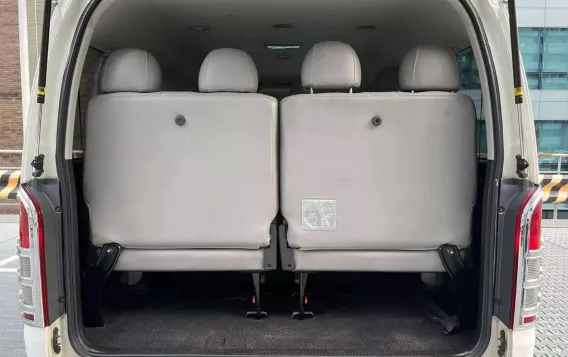 2013 Toyota Hiace  Super Grandia (Leather) 2.5 A/T 2-Tone in Makati, Metro Manila-8