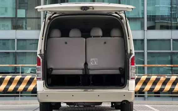 2013 Toyota Hiace in Makati, Metro Manila-9