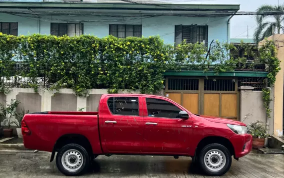 2018 Toyota Hilux  2.4 E DSL 4x2 M/T in Quezon City, Metro Manila