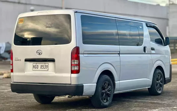 2021 Toyota Hiace  Commuter 3.0 M/T in Manila, Metro Manila-3