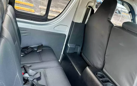 2021 Toyota Hiace  Commuter 3.0 M/T in Manila, Metro Manila-10