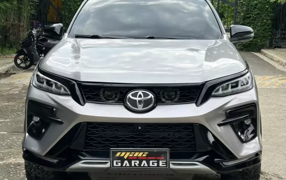 2017 Toyota Fortuner  2.4 V Diesel 4x2 AT in Manila, Metro Manila