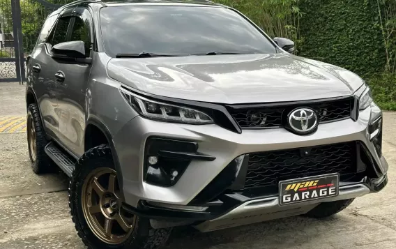 2017 Toyota Fortuner  2.4 V Diesel 4x2 AT in Manila, Metro Manila-1