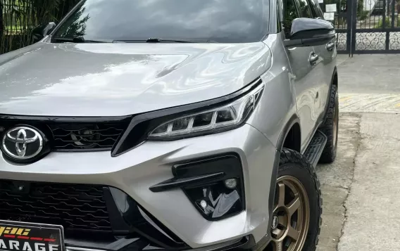 2017 Toyota Fortuner  2.4 V Diesel 4x2 AT in Manila, Metro Manila-6