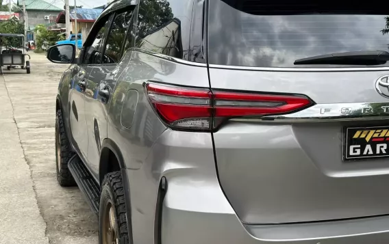 2017 Toyota Fortuner  2.4 V Diesel 4x2 AT in Manila, Metro Manila-8