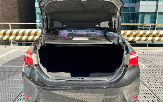 2016 Toyota Corolla Altis  1.6 G CVT in Makati, Metro Manila-2