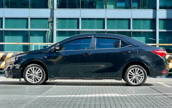 2016 Toyota Corolla Altis  1.6 G CVT in Makati, Metro Manila-4