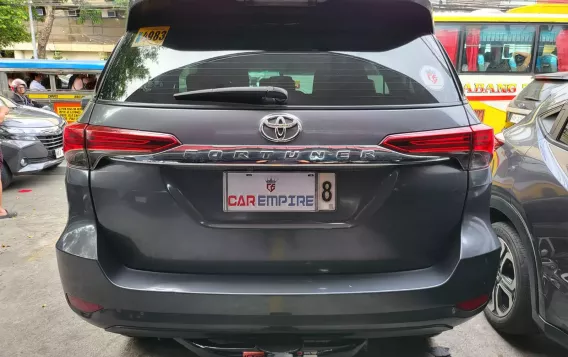 2017 Toyota Fortuner  2.4 G Diesel 4x2 AT in Las Piñas, Metro Manila-4