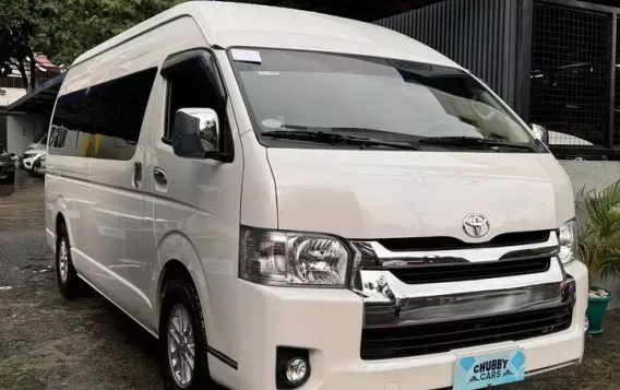 2017 Toyota Hiace Super Grandia in Quezon City, Metro Manila