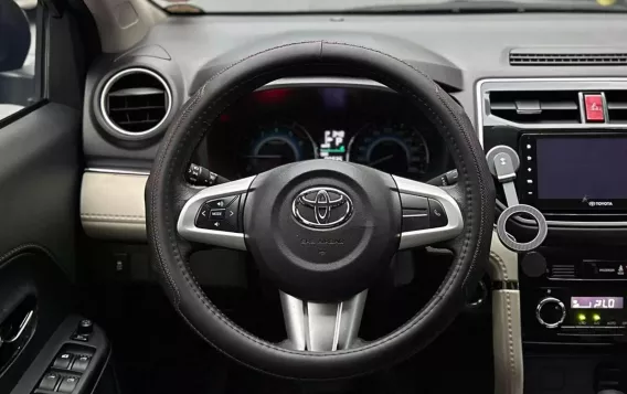 2019 Toyota Rush  1.5 G AT in Makati, Metro Manila-17